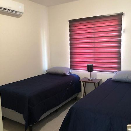 Apartamento Familiar Con Alberca En Playa Del Carmen Luaran gambar